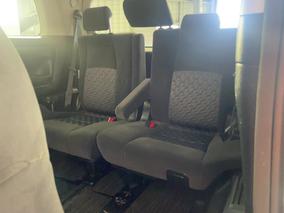 Photo '23' of Toyota Alphard