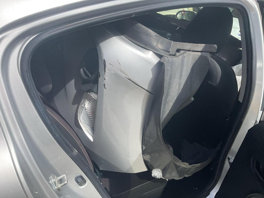 Photo '21' of Toyota Aqua Hybrid