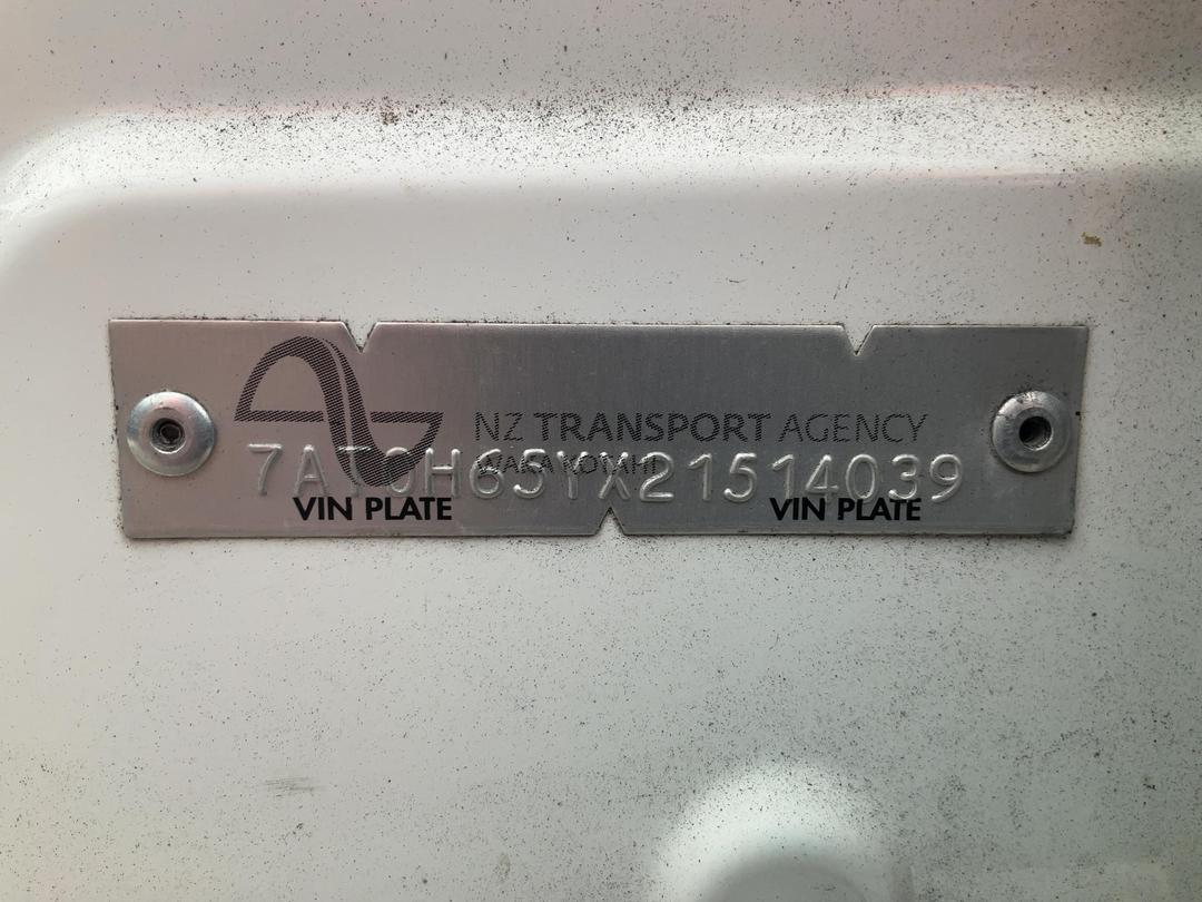 Photo '18' of Toyota Aqua