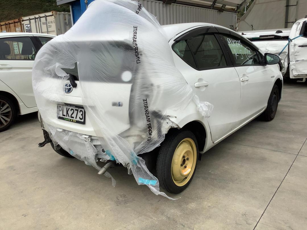 Photo '8' of Toyota Aqua