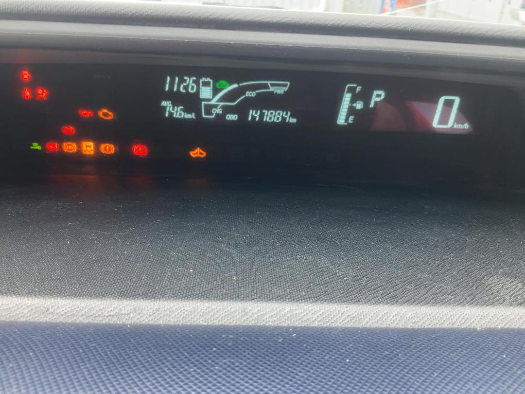 Photo '21' of Toyota Aqua Hybrid