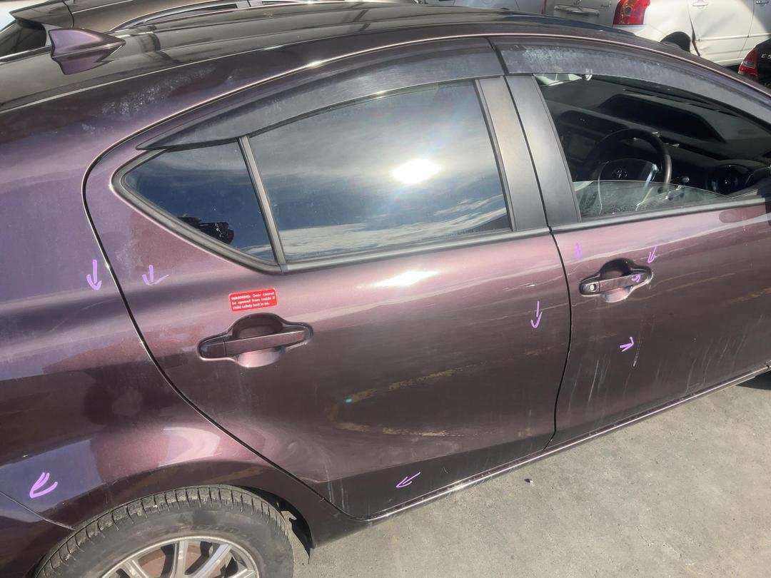 Photo '15' of Toyota Aqua