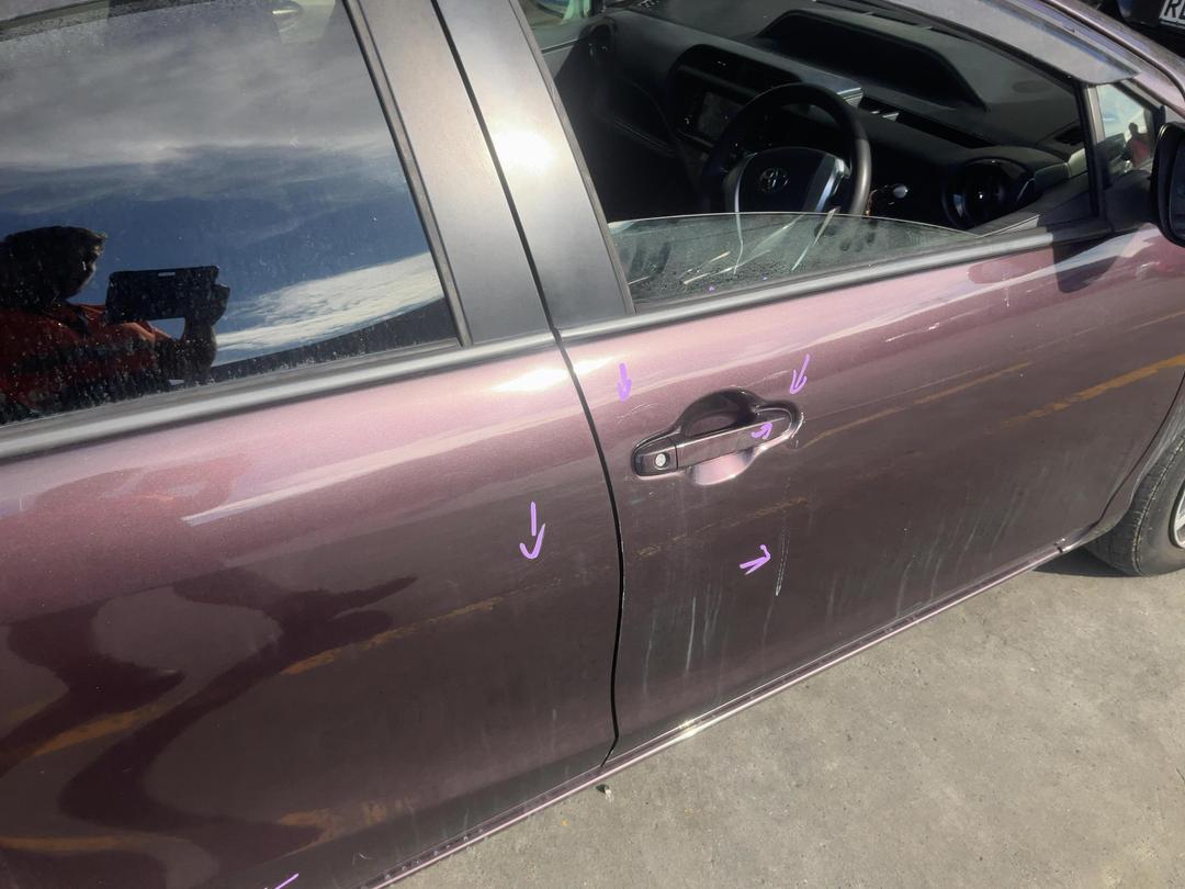 Photo '16' of Toyota Aqua