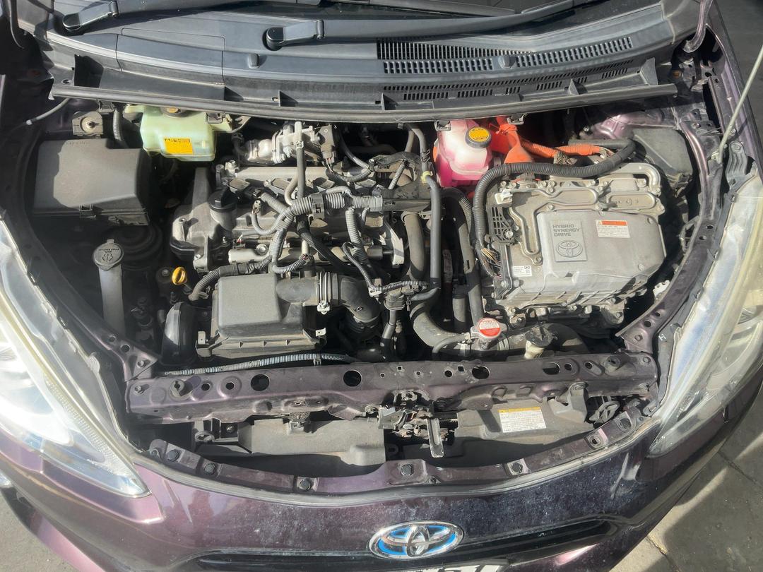 Photo '17' of Toyota Aqua