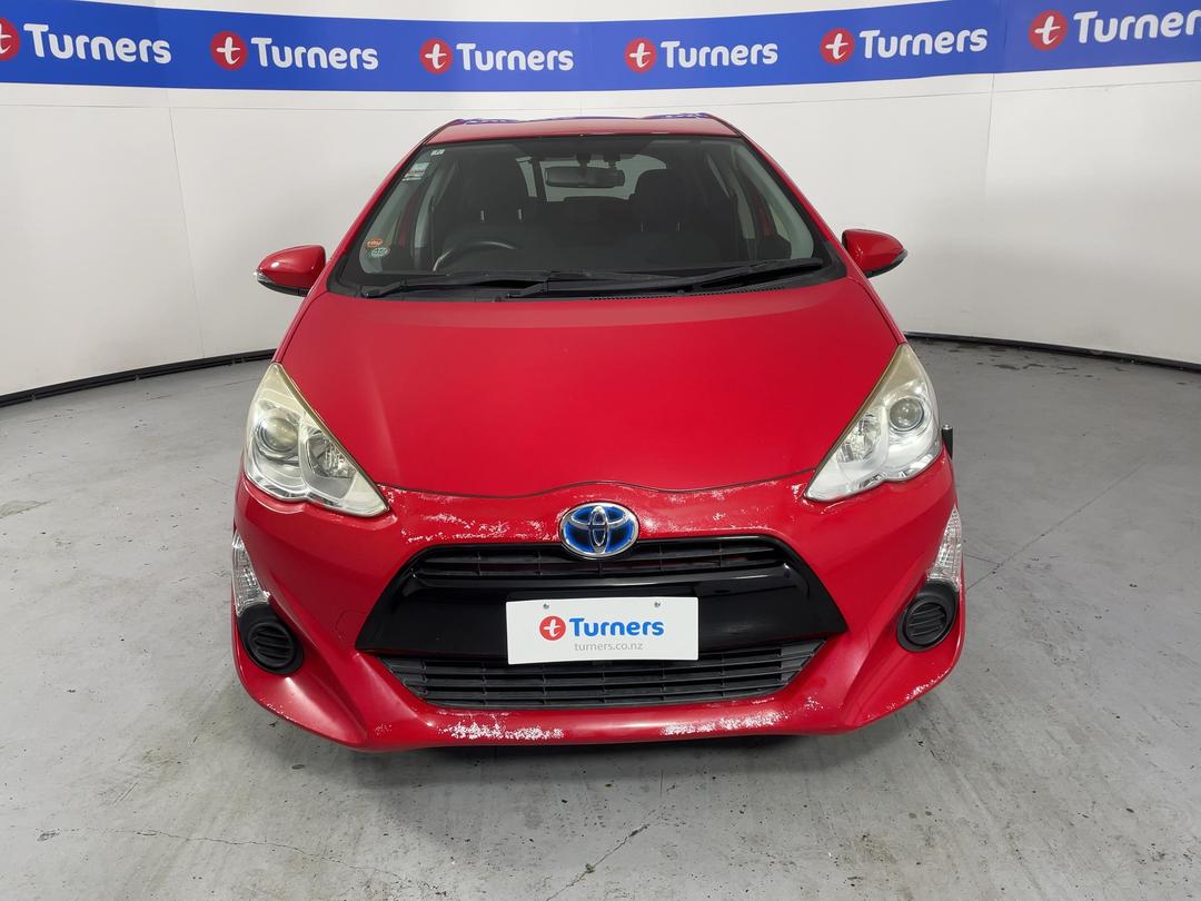 Photo '2' of Toyota Aqua