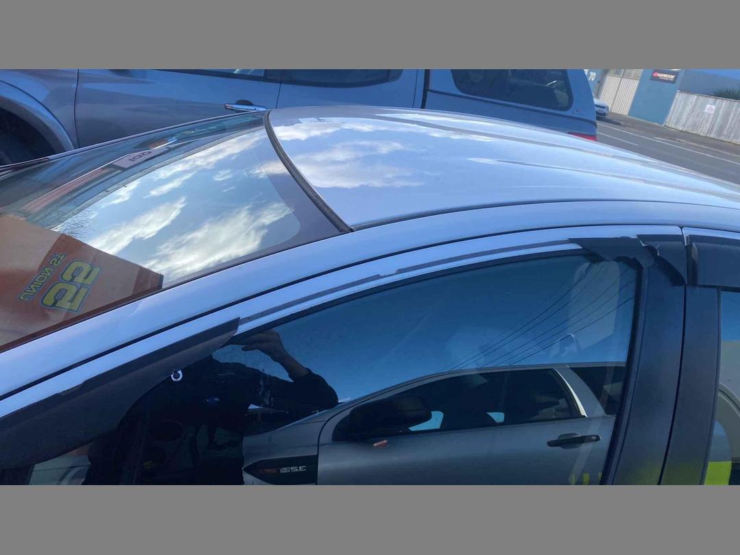 Photo '18' of Toyota Aqua Photo '18' of Toyota Aqua