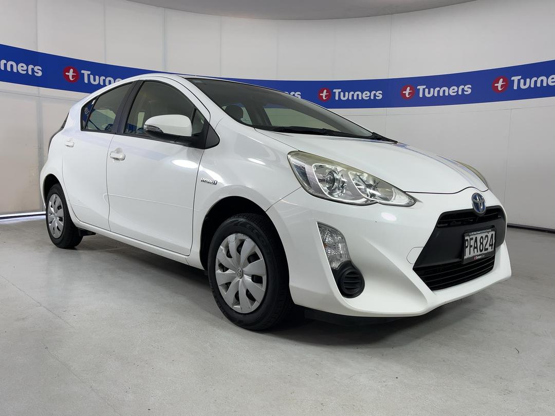 Photo '1' of Toyota Aqua