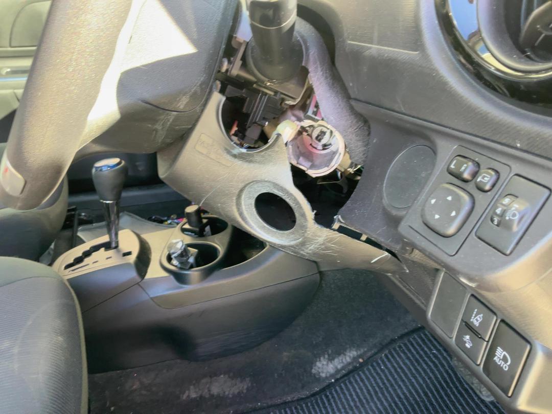 Photo '17' of Toyota Aqua
