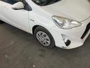 Thumbnail '2' of Toyota Aqua