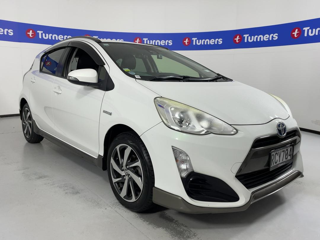 Photo '1' of Toyota Aqua