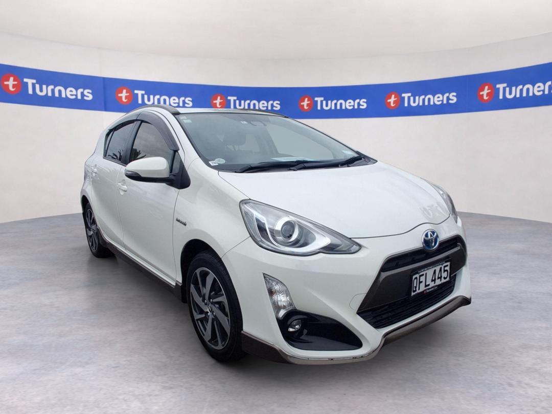 Photo '1' of Toyota Aqua