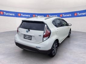 Photo '7' of Toyota Aqua