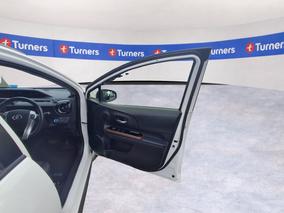 Photo '15' of Toyota Aqua