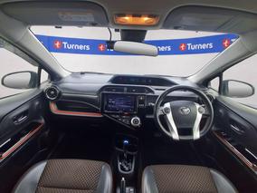 Photo '17' of Toyota Aqua