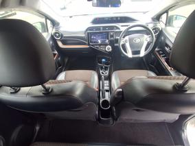 Photo '18' of Toyota Aqua