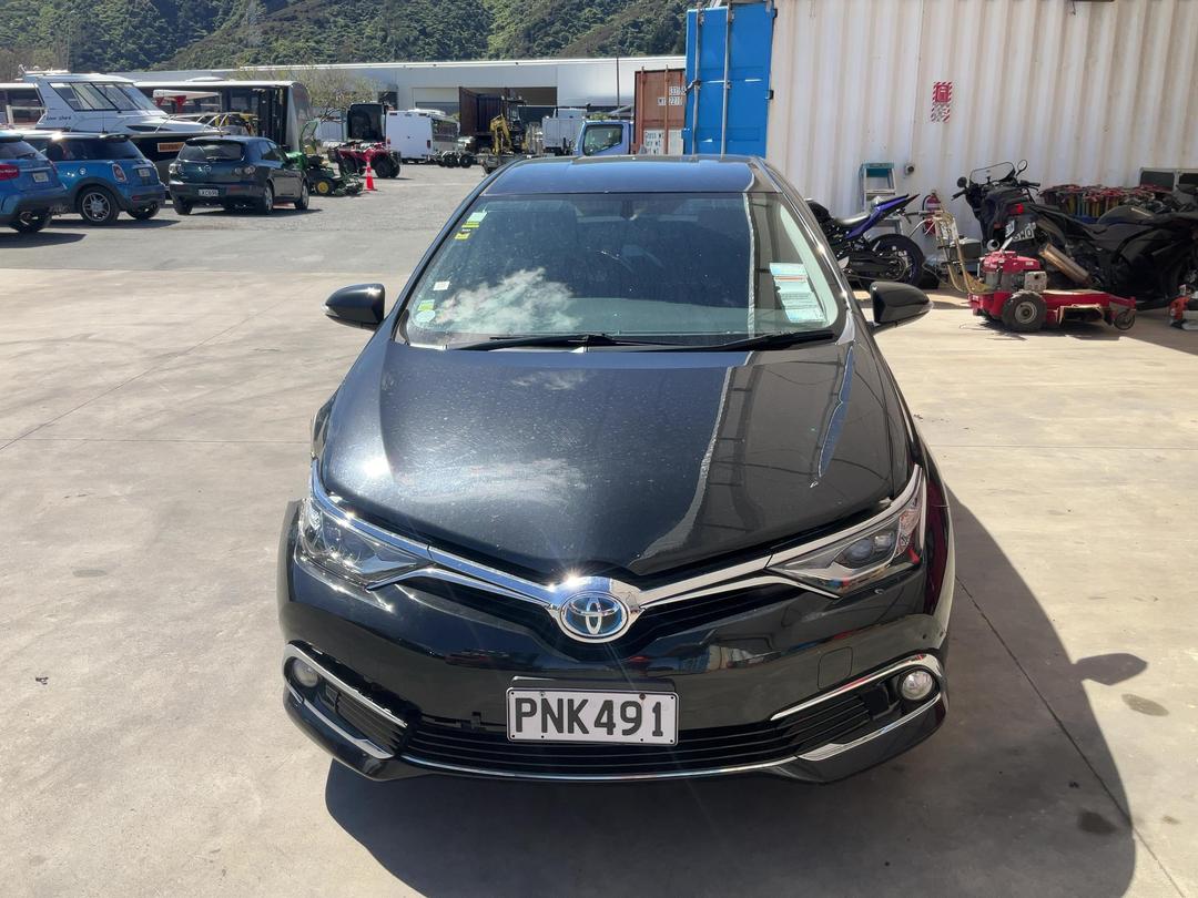 Photo '6' of Toyota Auris