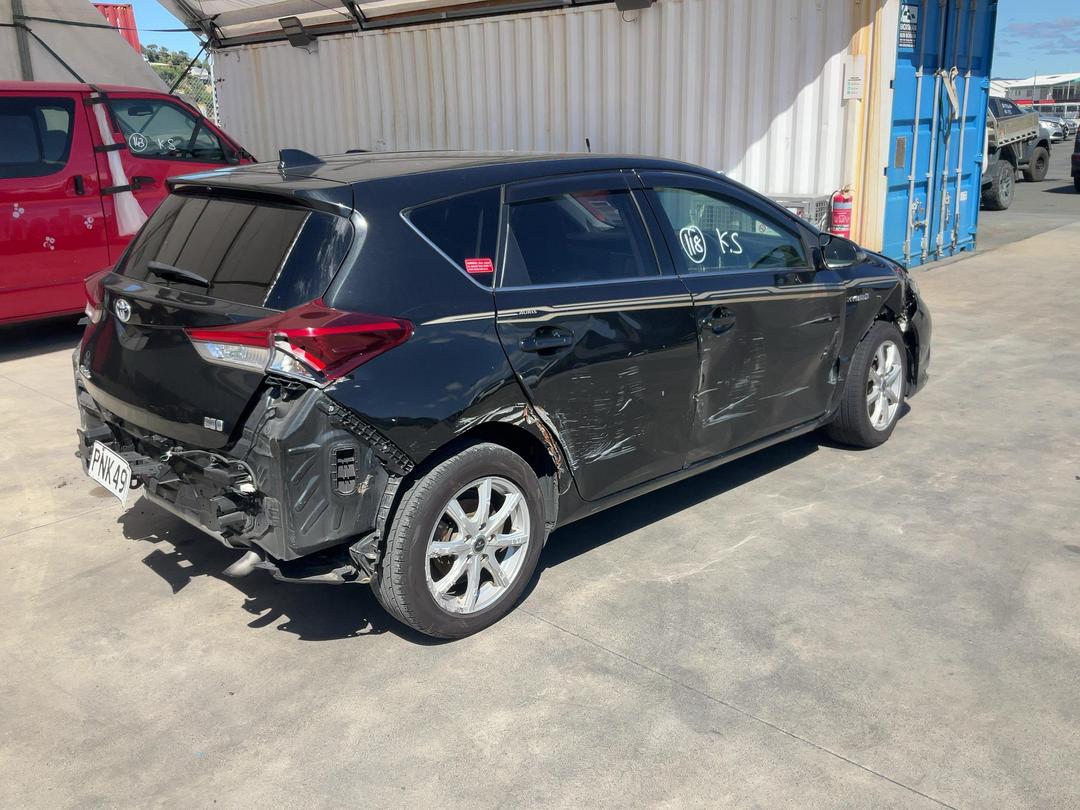 Photo '11' of Toyota Auris