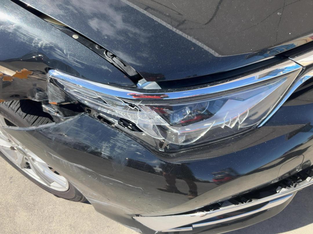 Photo '24' of Toyota Auris
