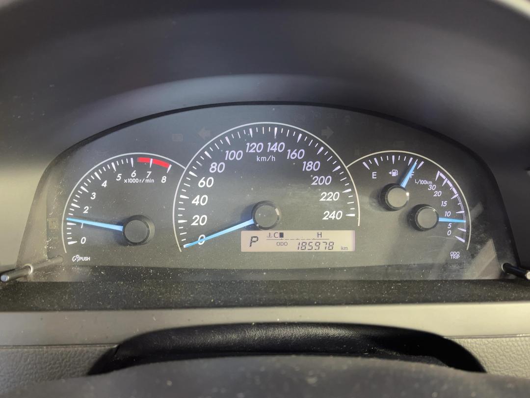 Photo '21' of Toyota Camry