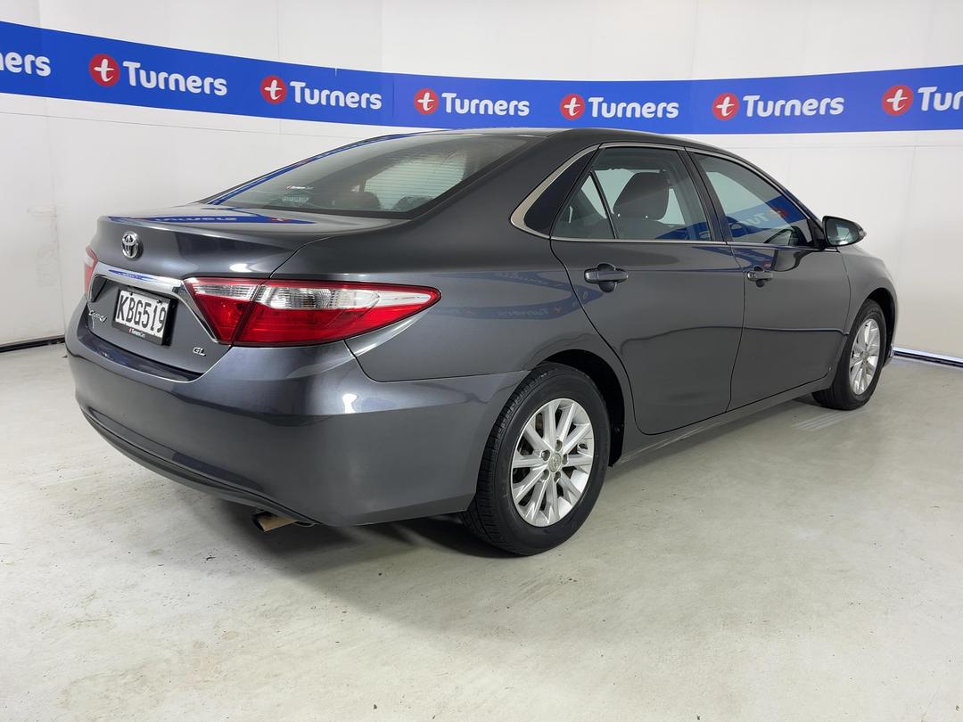 Photo '6' of Toyota Camry GL Photo '6' of Toyota Camry GL