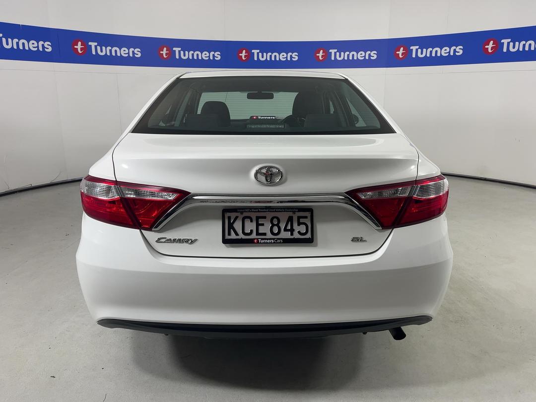 Photo '6' of Toyota Camry
