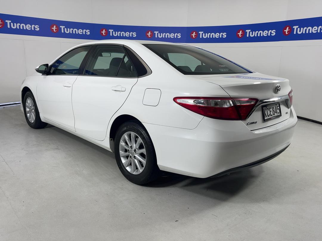 Photo '5' of Toyota Camry