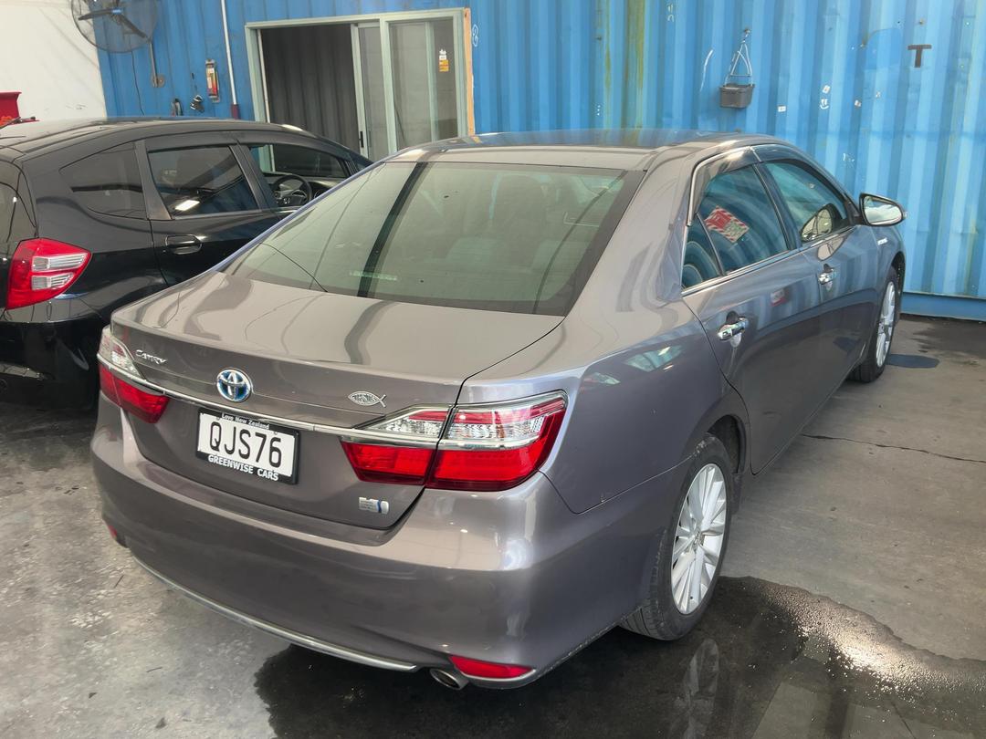 Photo '6' of Toyota Camry Photo '6' of Toyota Camry