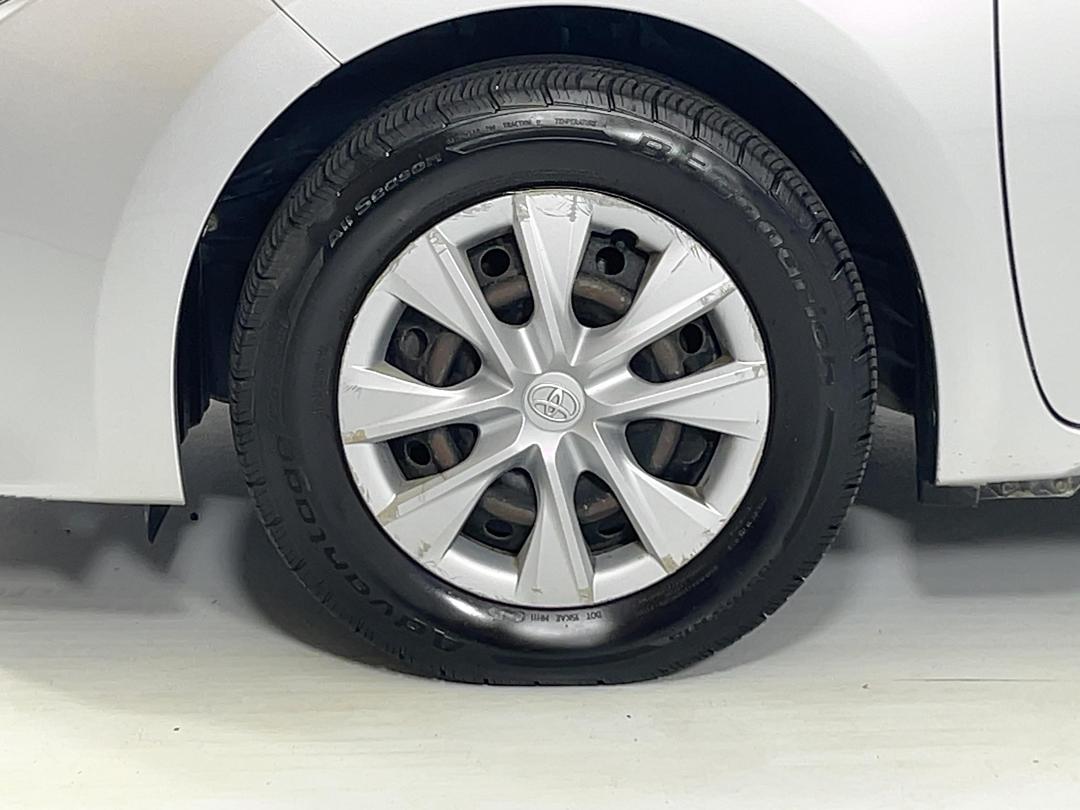 Photo '10' of Toyota Corolla