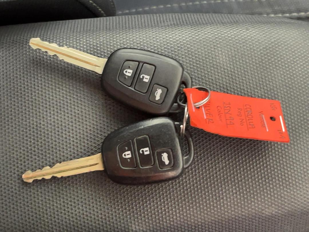 Photo '22' of Toyota Corolla