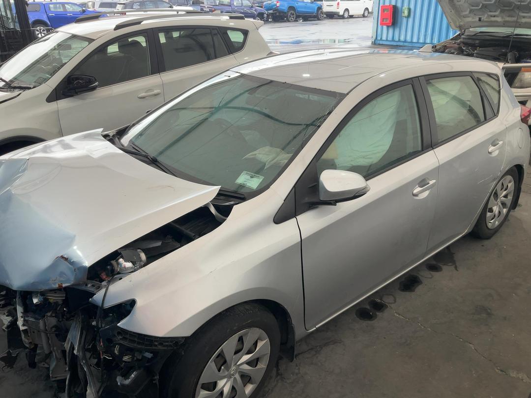 Photo '2' of Toyota Corolla GX