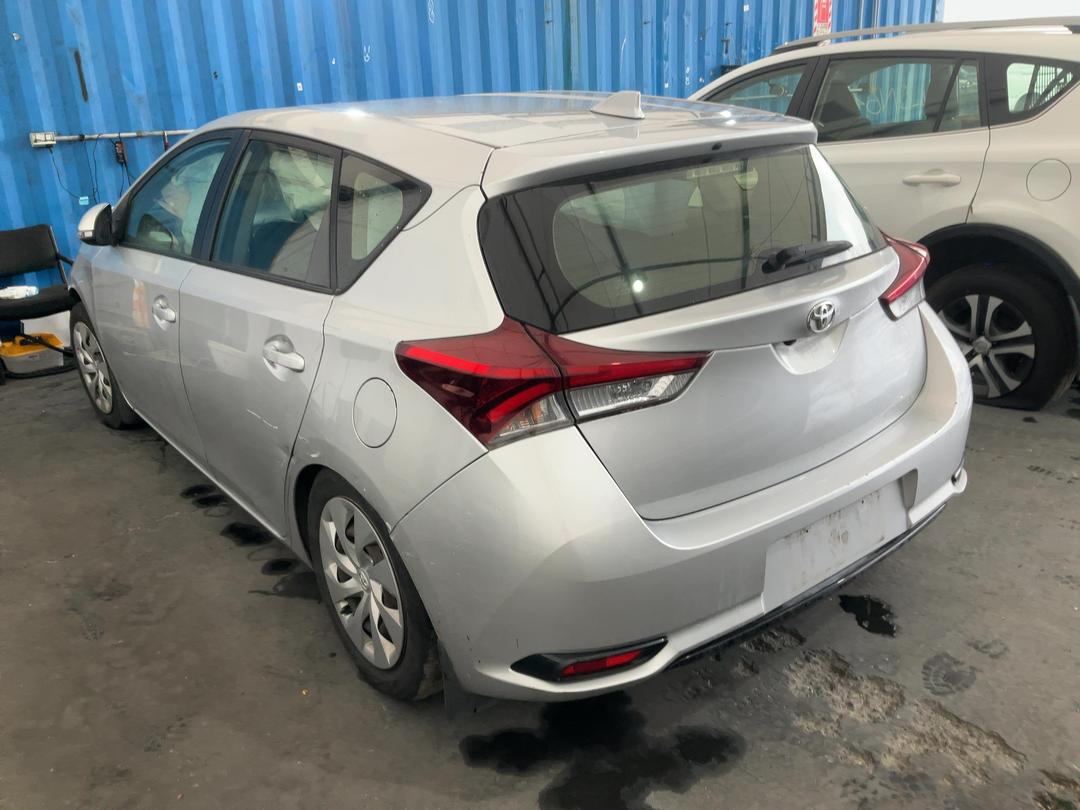 Photo '3' of Toyota Corolla GX