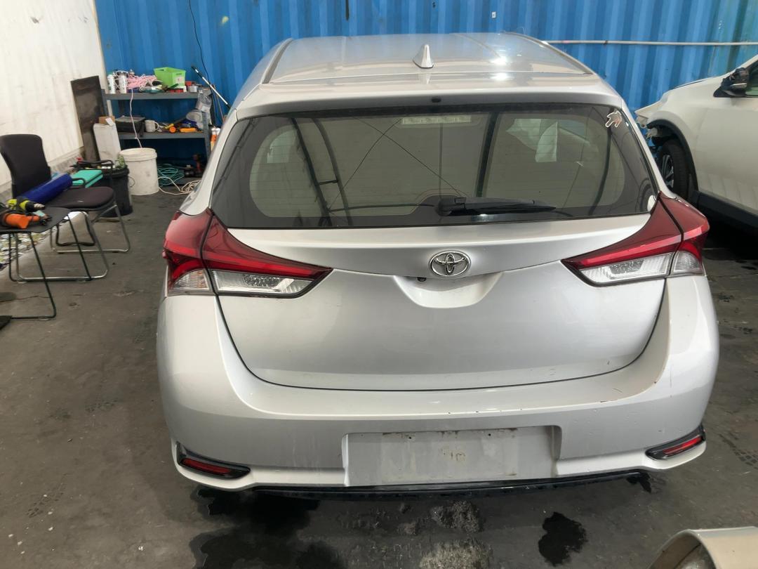 Photo '4' of Toyota Corolla GX