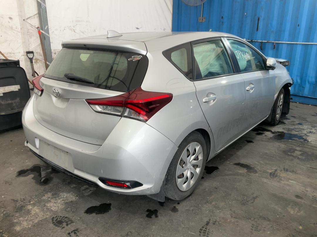 Photo '5' of Toyota Corolla GX