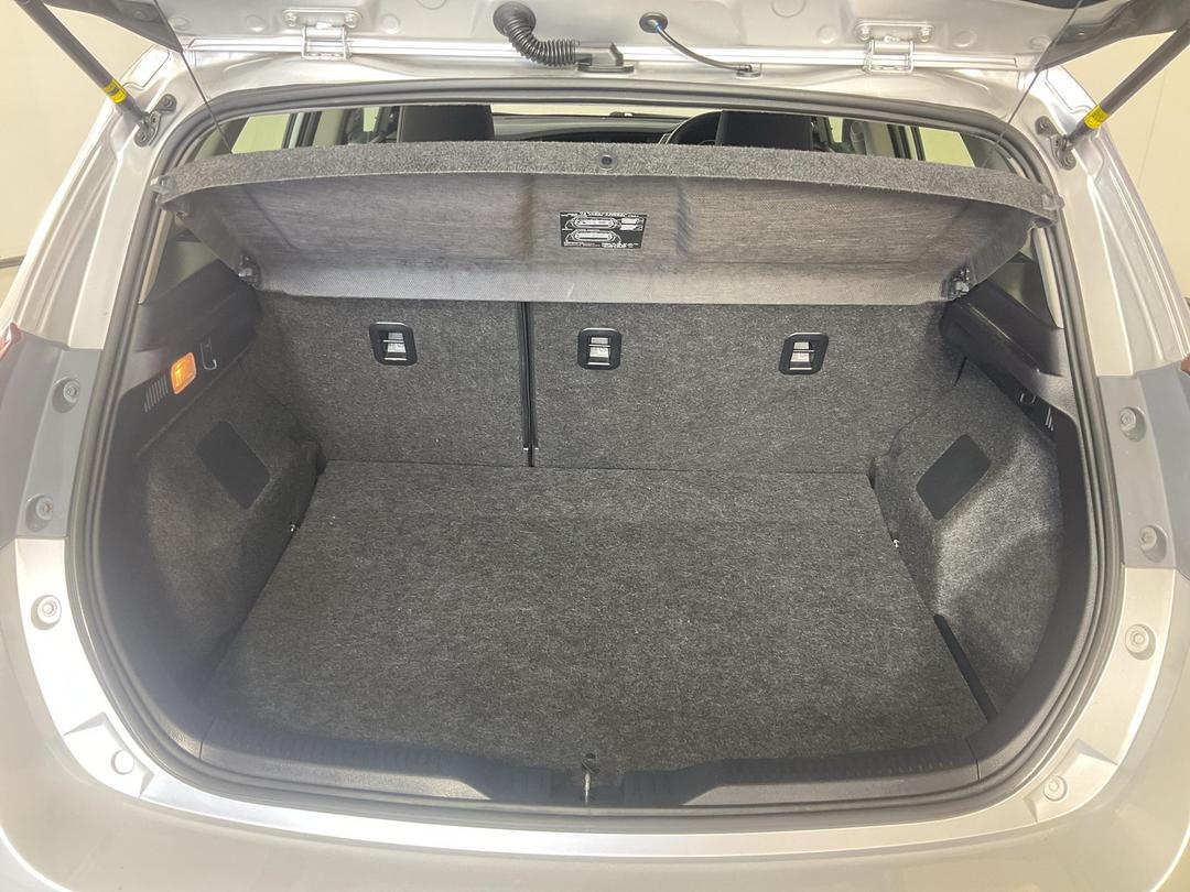 Photo '14' of Toyota Corolla