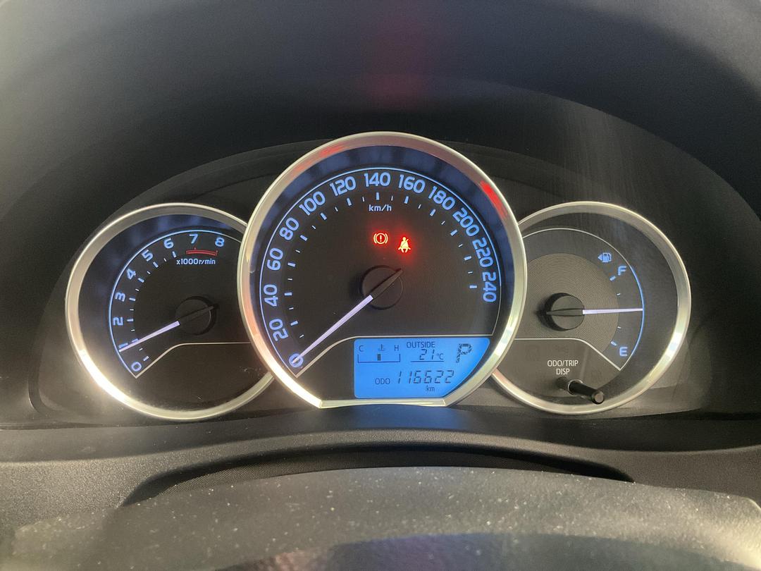 Photo '21' of Toyota Corolla