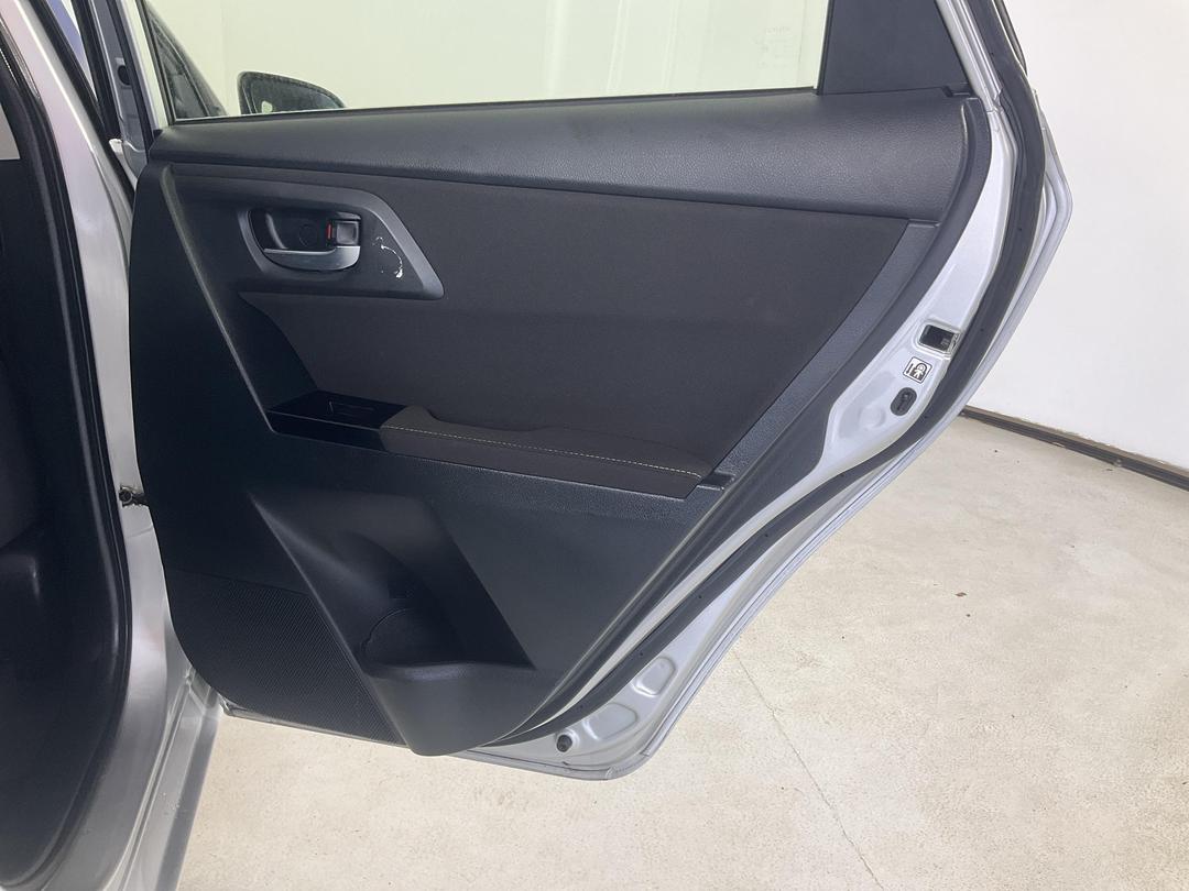 Photo '19' of Toyota Corolla