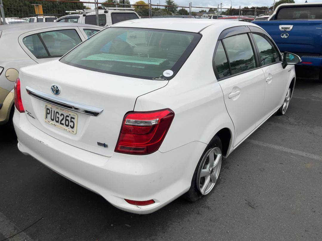 Photo '4' of Toyota Corolla Axio