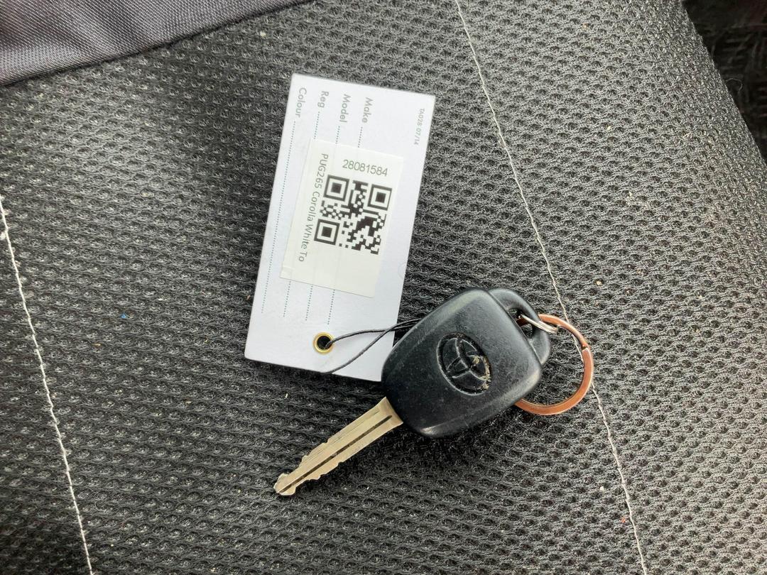 Photo '16' of Toyota Corolla Axio