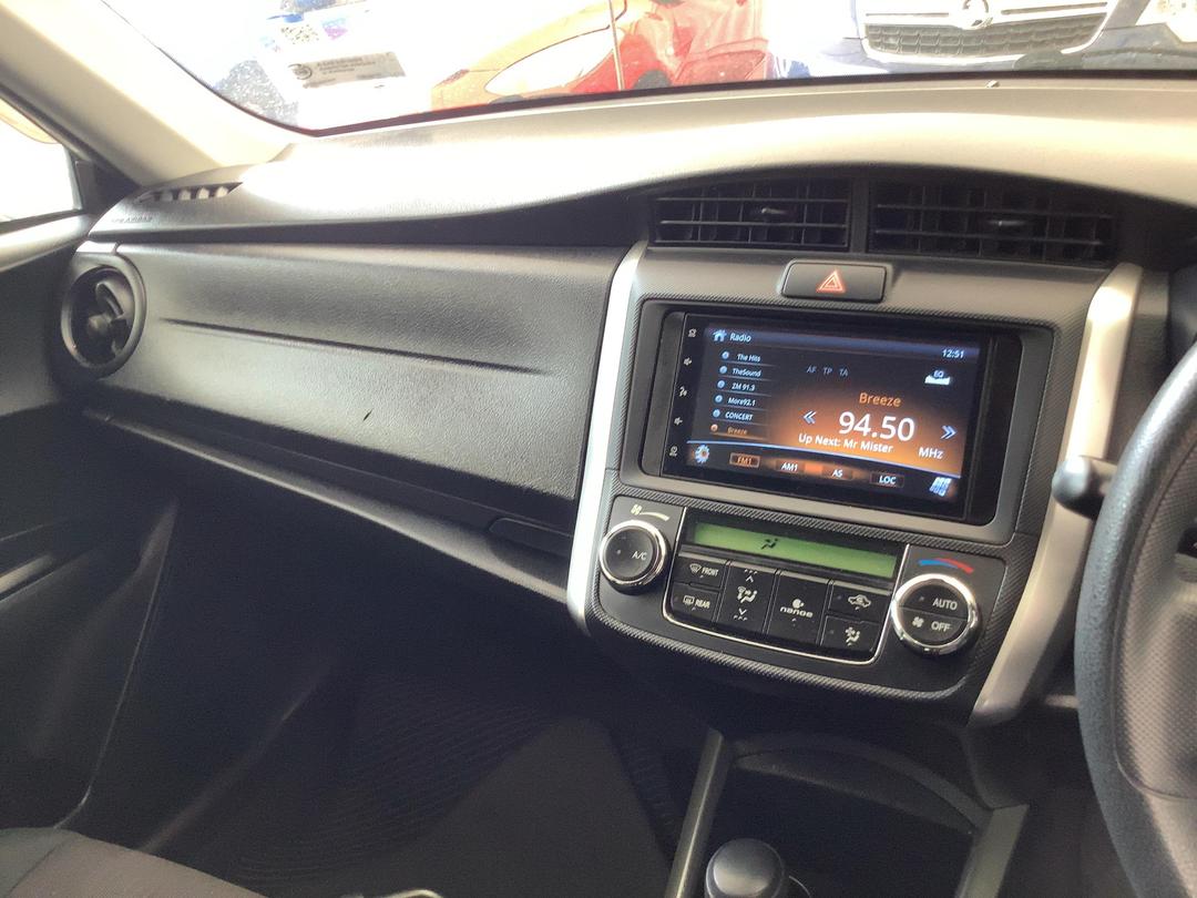 Photo '16' of Toyota Corolla Fielder