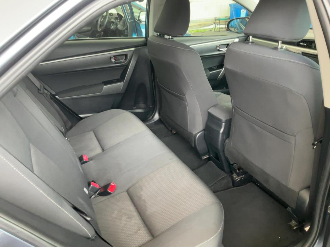 Photo '7' of Toyota Corolla GLX