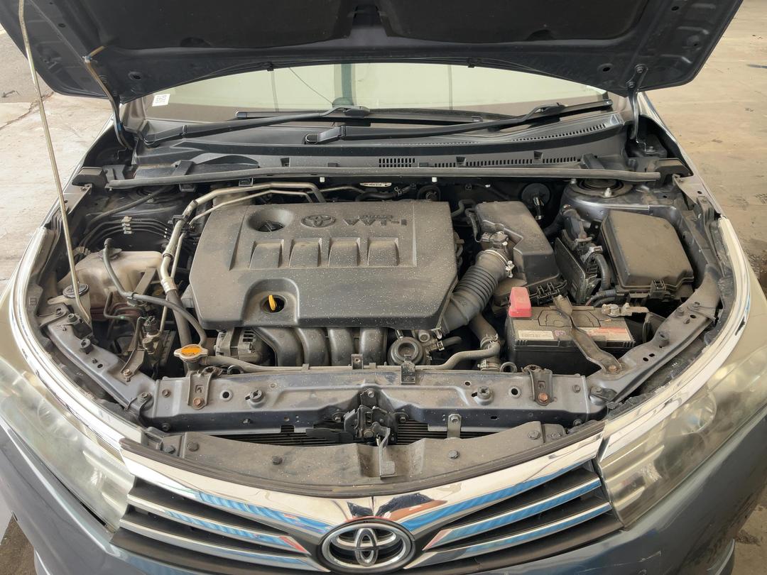 Photo '12' of Toyota Corolla GLX