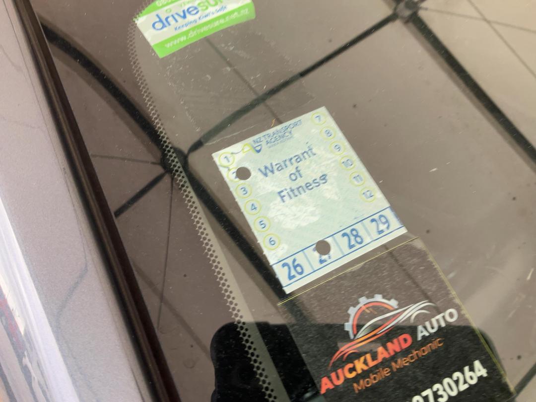 Photo '16' of Toyota Corolla GLX