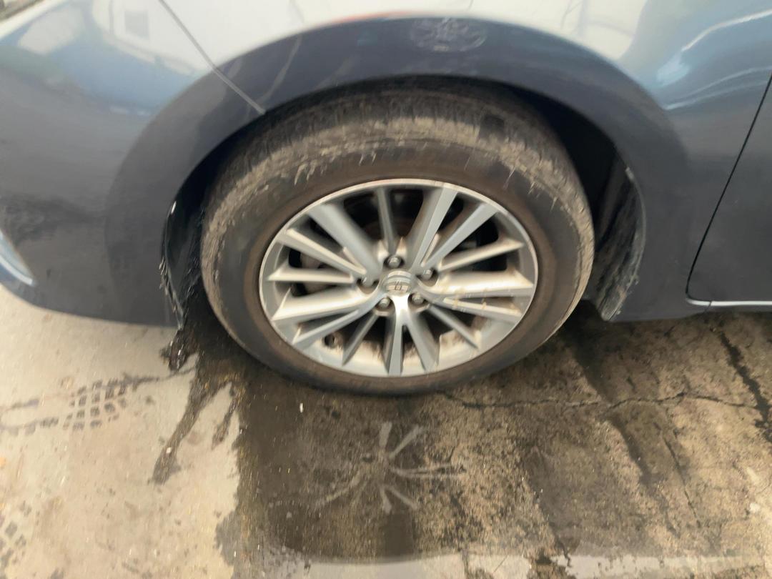 Photo '31' of Toyota Corolla GLX