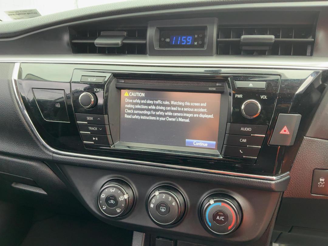Photo '13' of Toyota Corolla GX Photo '13' of Toyota Corolla GX