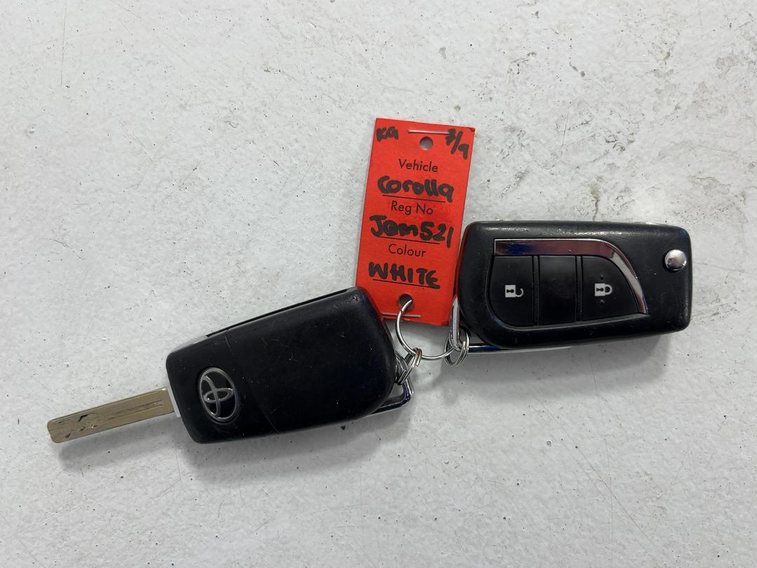 Photo '22' of Toyota Corolla