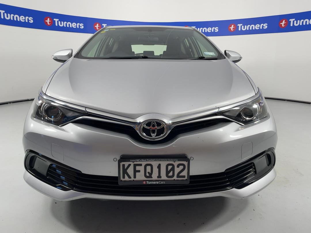 Photo '2' of Toyota Corolla