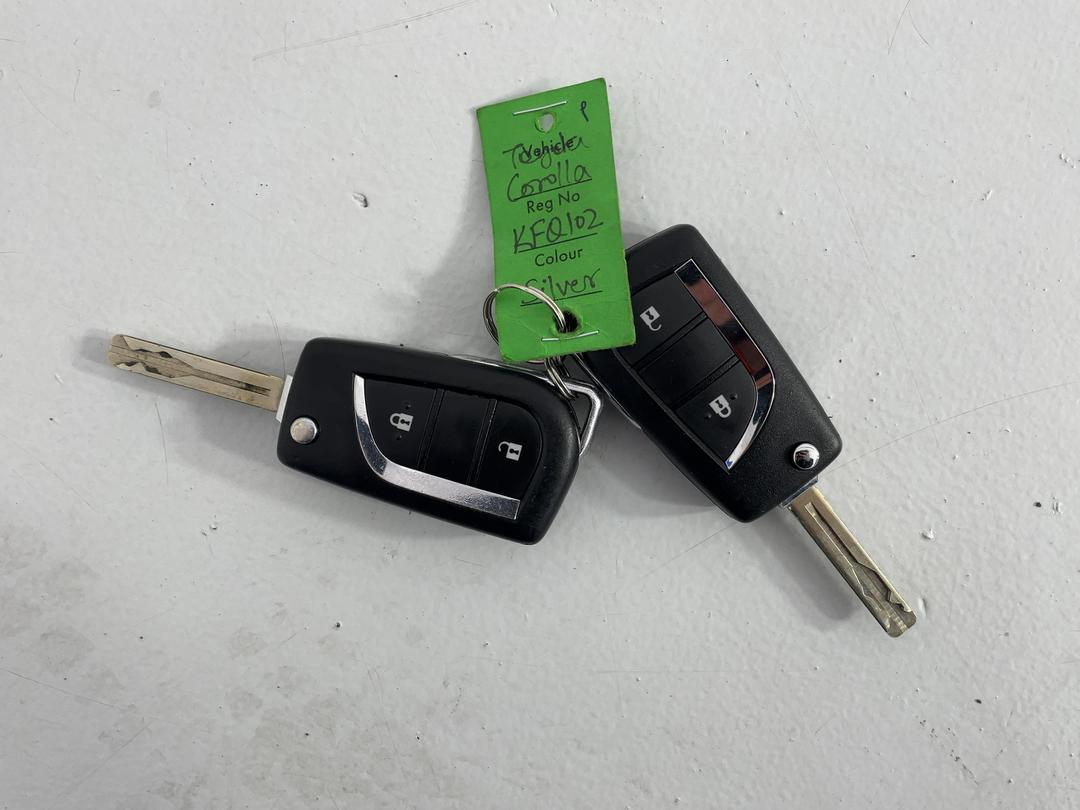 Photo '22' of Toyota Corolla