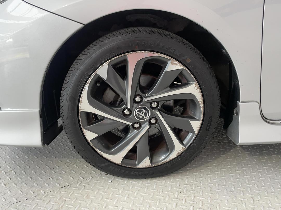 Photo '10' of Toyota Corolla