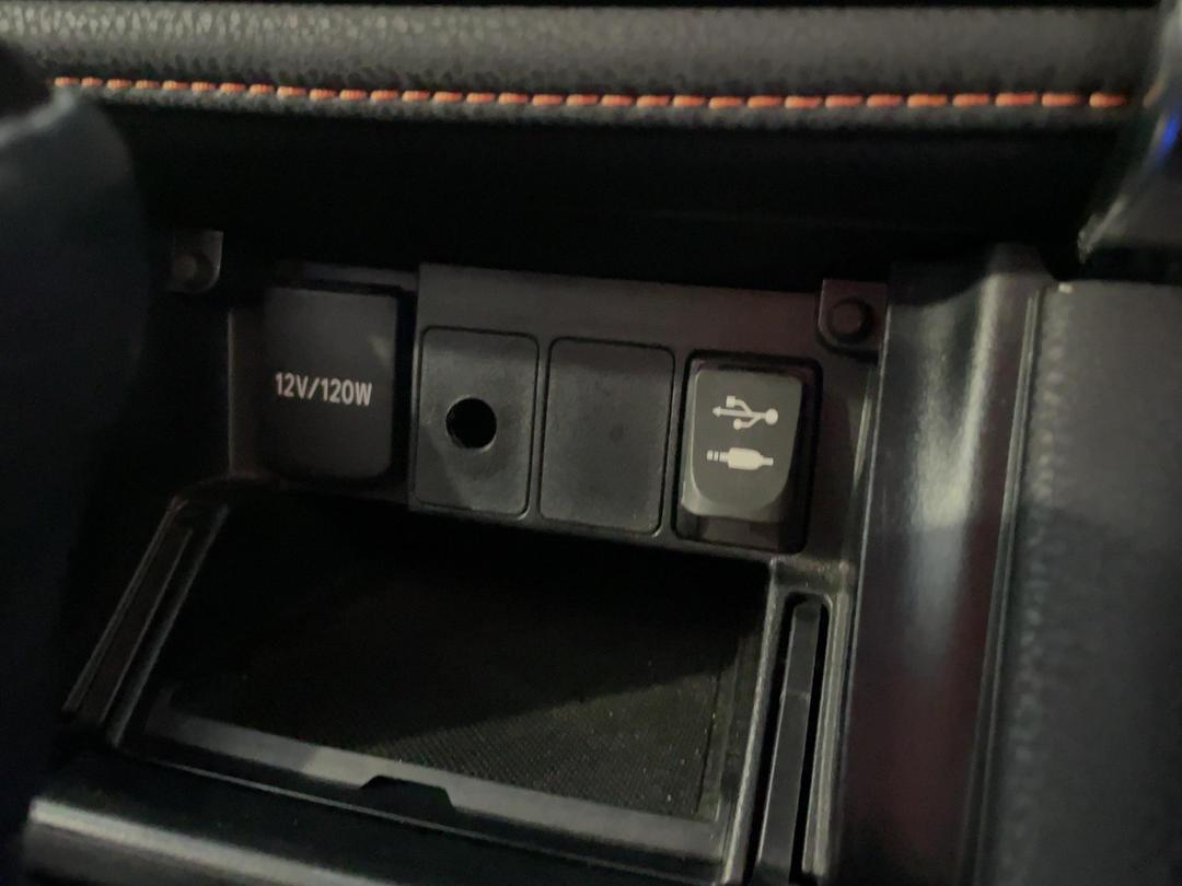 Photo '28' of Toyota Corolla