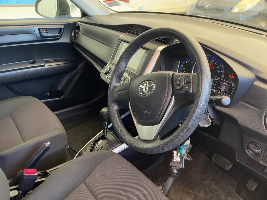 Photo '16' of Toyota Corolla Fielder Photo '16' of Toyota Corolla Fielder